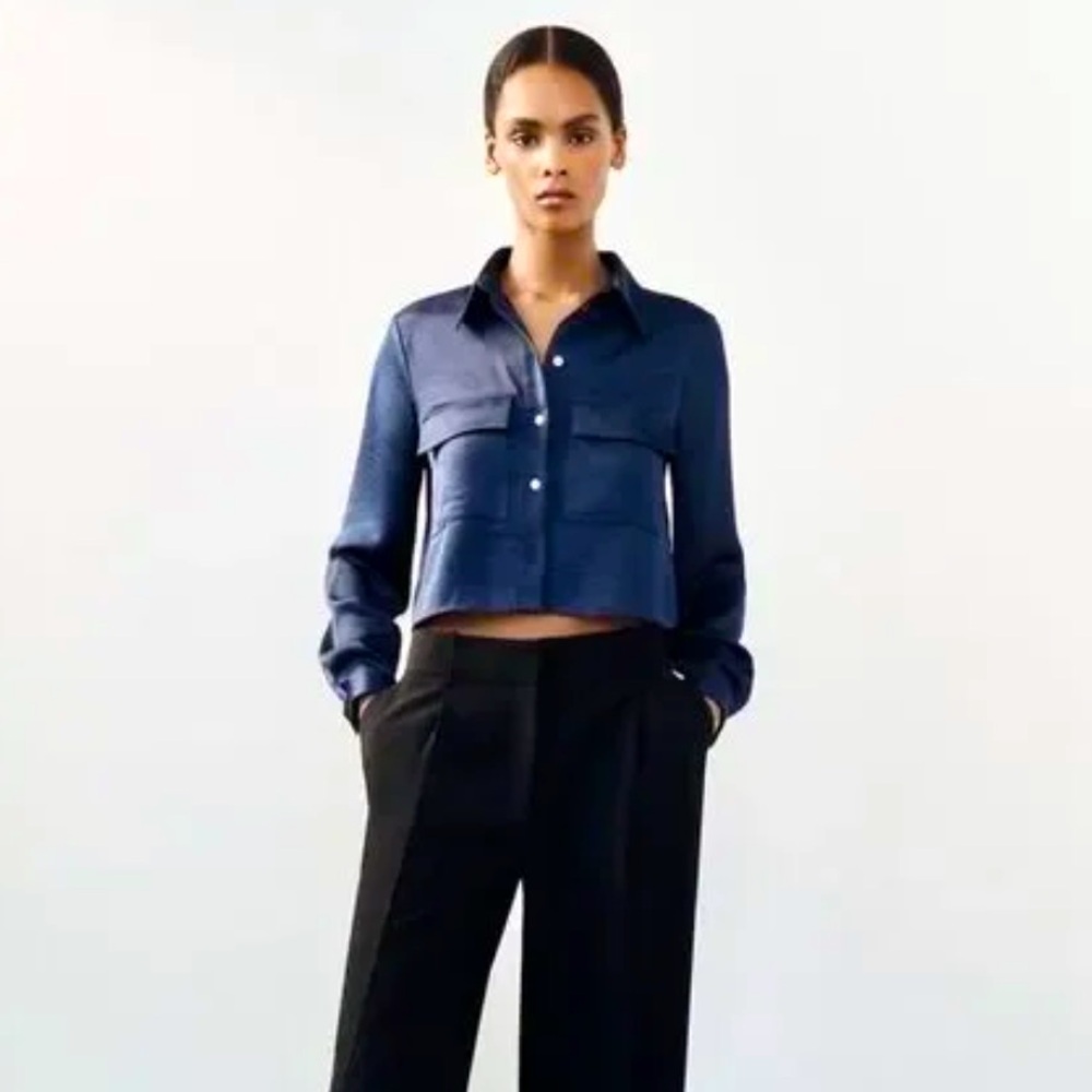 Cropped Satin Effect Button Down Shirt - Blue